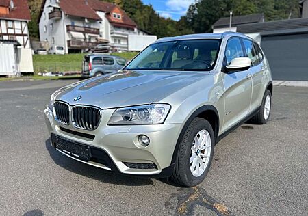 BMW X3 20d xDrive * SCHECKHEFTGEPFLEGT*AHK*TEMPO*