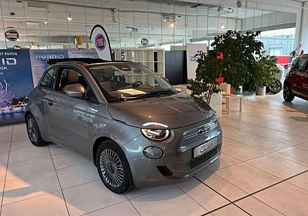 Fiat 500E Cabrio "ICON" - Navi, SHZ, RFK, Alu uvm.