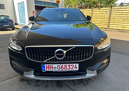 Volvo V90 Cross Country Pro AWD,LED, Leder Braun