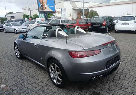 Alfa Romeo Spider 2.2 JTS 16V Exclusive