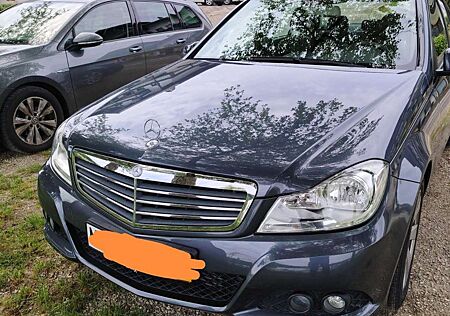 Mercedes-Benz C 200 (BlueEFFICIENCY)