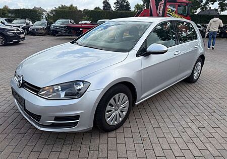 VW Golf Volkswagen VII Lim. Trendline BMT,navi ,Klima,Euro5
