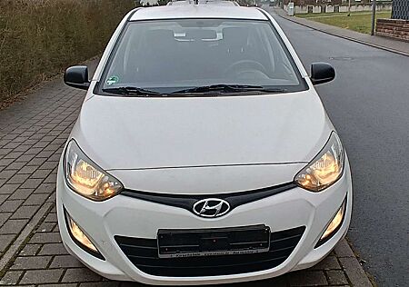 Hyundai i20 5-Türer 1.2 Classic