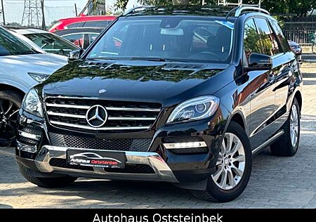 Mercedes-Benz ML 350 CDI BLUETEC/BI-XEN/PANO/KAMERA/SHZ/AHK/