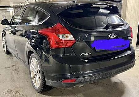 Ford Focus 5p 1.0 ecoboost Plus s&s 125cv