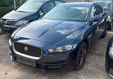 Jaguar XE 20d Prestige AWD