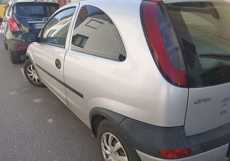 Opel Corsa 1.0 12 V