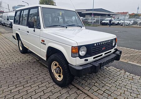 Mitsubishi Pajero 2500 Turbo