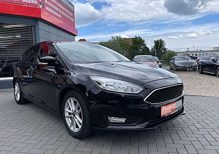 Ford Focus Business/Parkassistent/Tempomat/Scheckheft