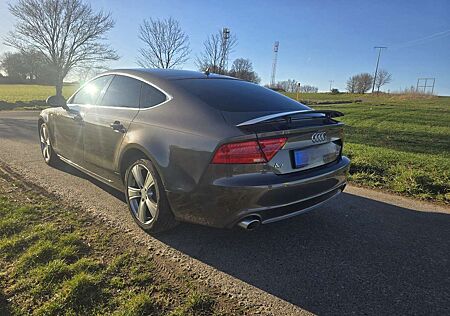 Audi A7 3.0 TDI quattro S tronic
