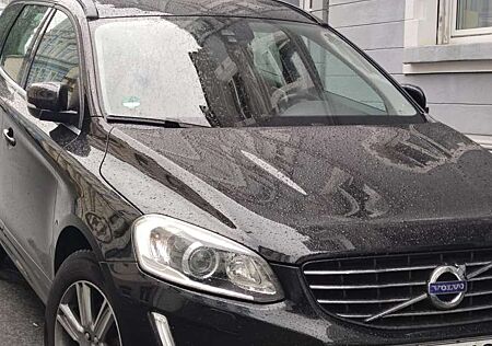 Volvo XC 60 XC60 Momentum 2WD