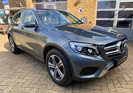 Mercedes-Benz GLC 250 4Matic 1.Hand Distronic+ HeadUp LED uvm.