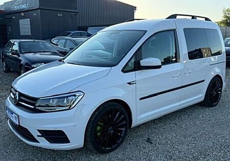 VW Caddy Volkswagen 2.0 TDI 150 PS/DSG/Bi-Xenon/Navi/AHK!