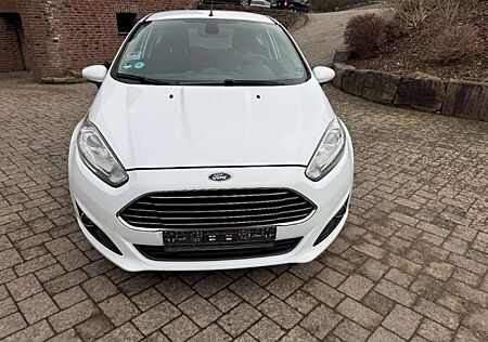 Ford Fiesta Titanium