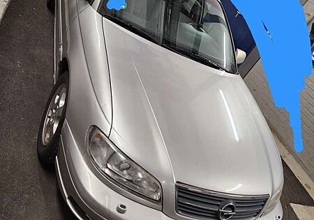 Opel Omega 2.5 V6 Elegance