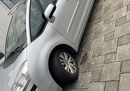 Citroën C4 Picasso Citroen VTi 120 Advance