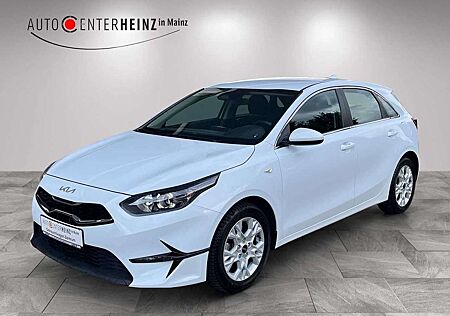 Kia Cee'd Ceed / Vision
