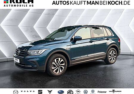 VW Tiguan Volkswagen 1.5 TSI DSG Active AHK NAVI PANO STHzg. LED
