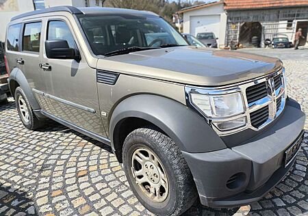 Dodge Nitro 3,7l V6 205PS AUTOMATIK BENZIN/GAS ALLRAD