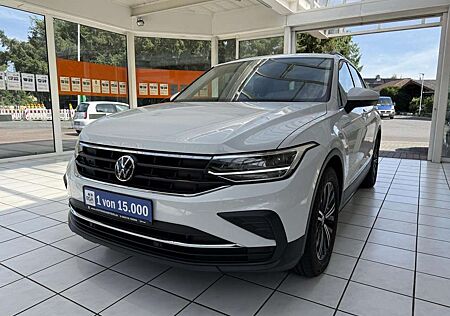 VW Tiguan Volkswagen 1.5 TSI Life OPF (EURO 6d)