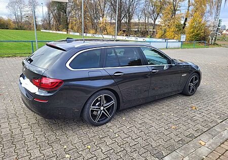 BMW 525d 525 5er Touring Diesel xDrive Touring Aut.