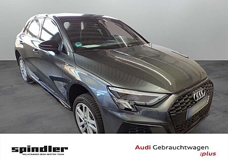 Audi A3 S-Line 40TFSIe S-tronic / Navi, LED