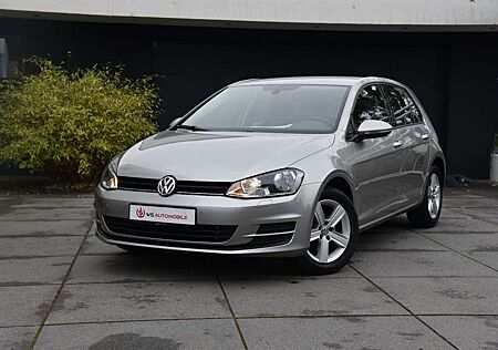 VW Golf Volkswagen VII Lim. Comfortline BMT **NAVI/SHZ**