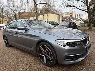 BMW 530 d Limousine *DISPLAY-KEY*LEDER*NAVI*FAHRASSI