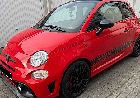 Abarth 595 Competizione