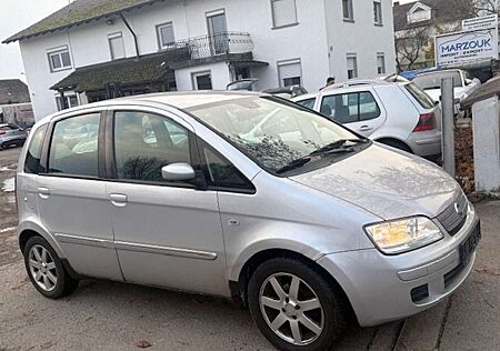 Fiat Idea 1.4 8V Dynamic Winter Auto