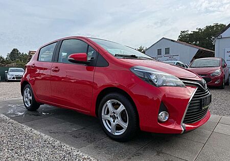 Toyota Yaris Comfort Sportsitze Sport Lenkrad
