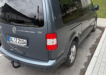 VW Caddy Volkswagen 2.0 TDI Life Team (7-Si.)