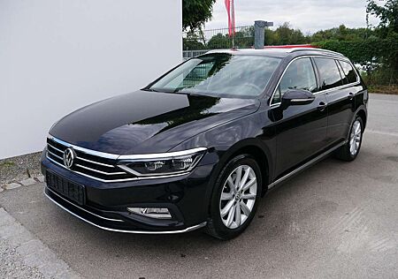 VW Passat Variant Volkswagen 2.0 TDI DPF DSG ELEGANCE** AHK * ACC * WINTERPAKET