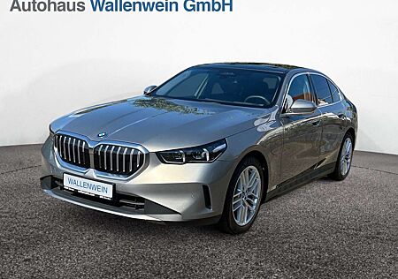 BMW 530 e Aut., Panorama, 360° Kamera, HuD, DrivAssPro