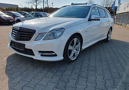 Mercedes-Benz E 300 CDI AVANTGARDE AMG LEDER PANORAMA NAVI