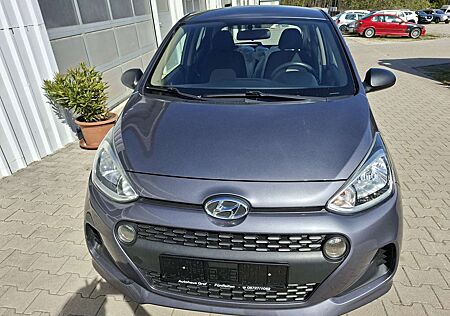 Hyundai i10 blue Classic