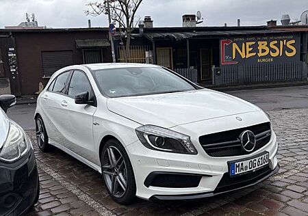 Mercedes-Benz A 45 AMG 4Matic Speedshift 7G-DCT
