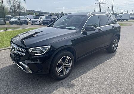 Mercedes-Benz GLC 300 de 4M AHK*Navi*LED*Kamera*MBUX*el. Heckkl