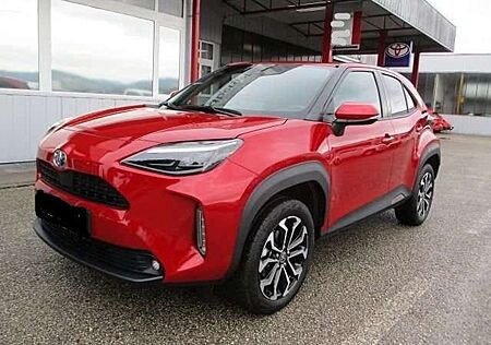 Toyota Yaris Cross 1,5 Hybrid Apple CarPlay Kamera SHZ
