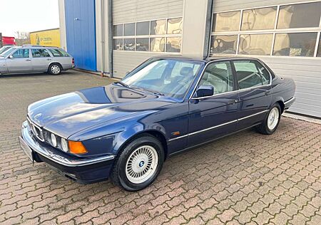 BMW 750 IL UNFALLFREI/ERSTLACK/ORIGINAL/H-ZULASSUNG