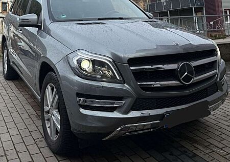 Mercedes-Benz GL 350 BlueTEC 4Matic 7G-TRONIC