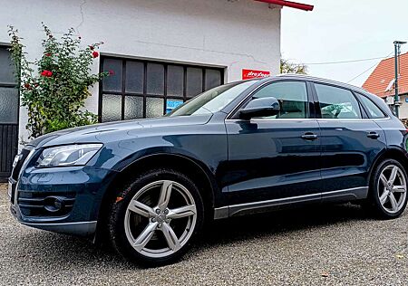 Audi Q5 3.0 TDI quattro Pano,Navi,AHK