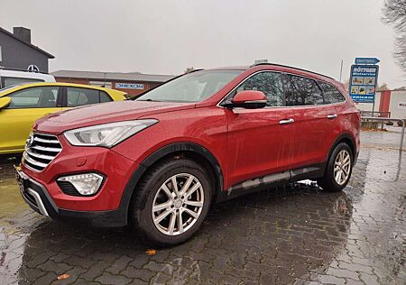 Hyundai Grand Santa Fe Premium 4WD