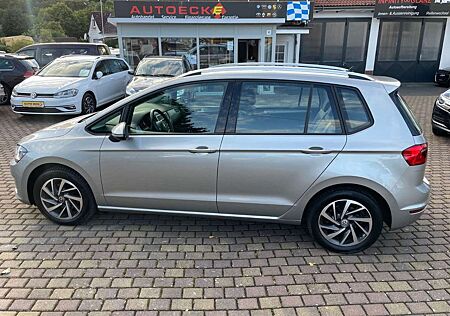 VW Golf Volkswagen Sportsvan 1,4TSI DSG,Bi Xenon,AHK,SHZ,PDC