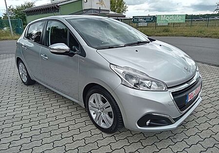 Peugeot 208 1.2i Allure * INSP+TÜV neu * Top