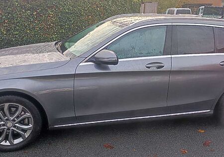 Mercedes-Benz C 220 d T 9G-TRONIC Avantgarde