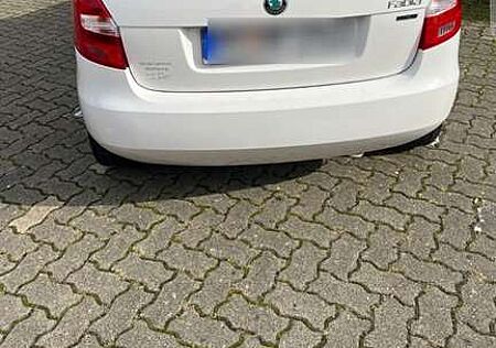 Skoda Fabia 1.4 Sedan Ambiente