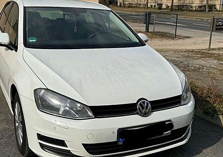 VW Golf Volkswagen VII Diesel 5-Türer 1.6 TDI