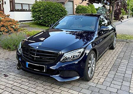 Mercedes-Benz C 400 4MATIC/Designo/Airmatic/Burmester/ILS-LED/Panorama