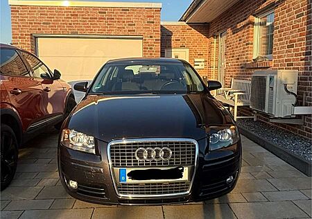 Audi A3 1.6 FSI Ambition